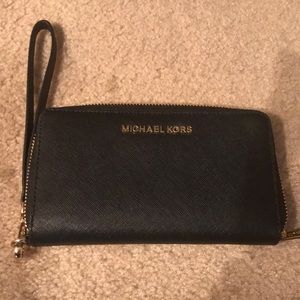 Michael Kors wristlet